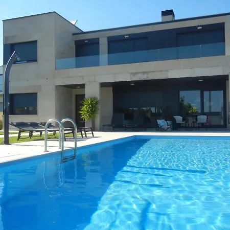 De Diseño Moderno En Сasa de vacaciones Sanxenxo